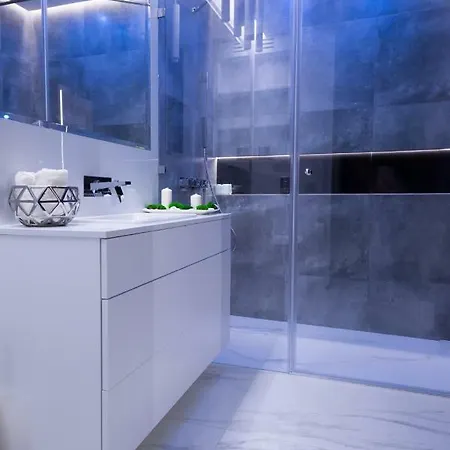 Luxury With Private Terrace 公寓